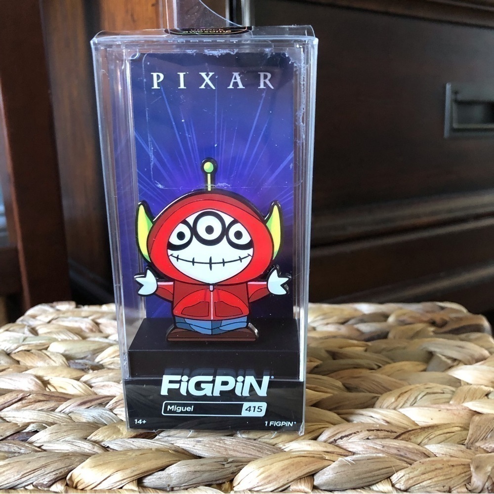 Figpin Disney’s Pixar (Coco) Alien remix “Miguel” #415